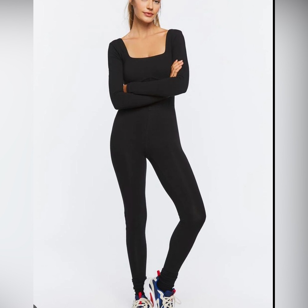 Forever 21 active corset long sleeve jumpsuit size small